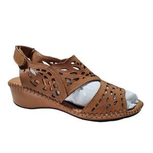 Lemon 'N Lime Kristina 38 EUR/US 7-7.5 Brown Leather Wedge Sling Back Sandals